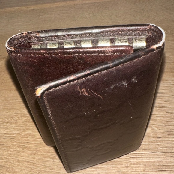 Gucci GG Monogram Ring Key Case - Picture 7 of 7